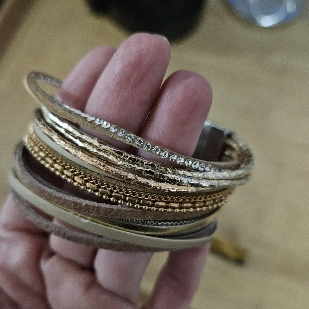 Bracelets set of 5